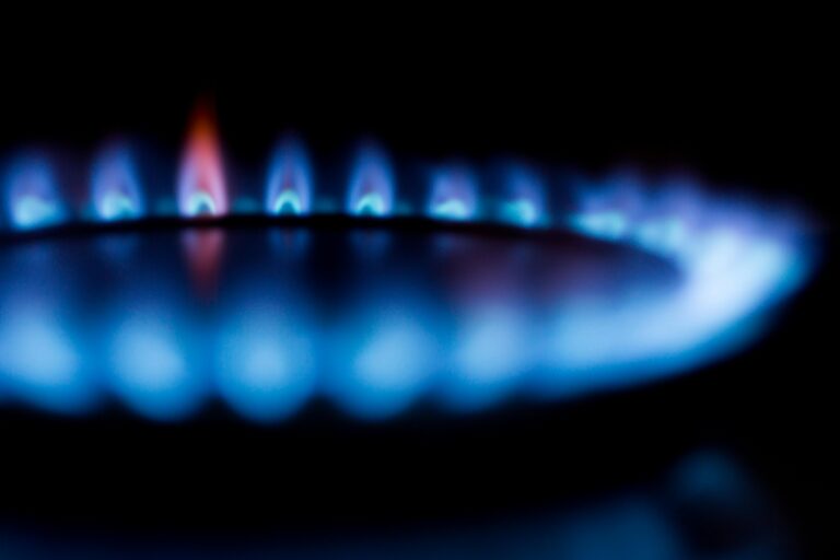 Ofgem finds energy suppliers financially stronger but warns risks remain
